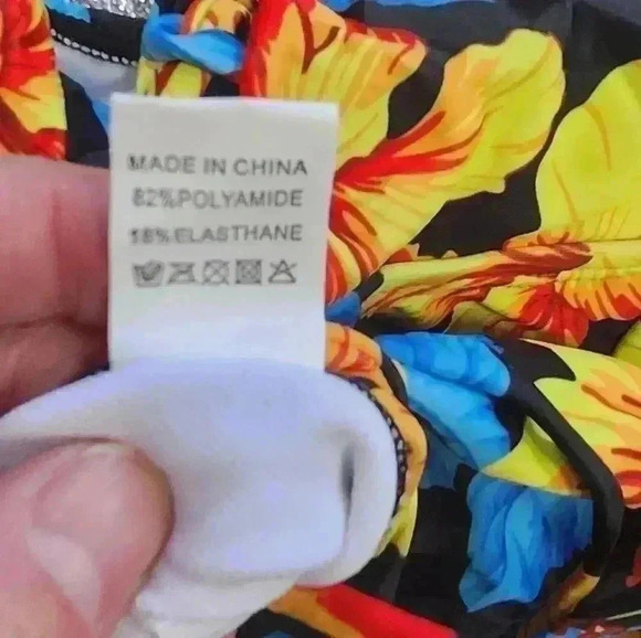 NWOT FLORAL LACE UP /CUT OUT SWIM SUIT - Picture 5 of 6